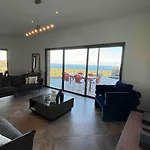 Pinarello Vue Panoramique Piscine Privee Chauffee, A 900m Villa
