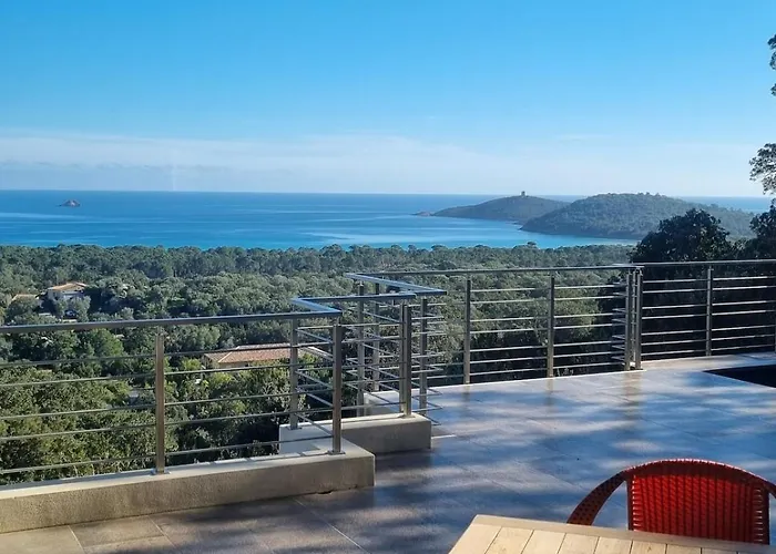 Pinarello Vue Panoramique Piscine Privee Chauffee, A 900m Zonza