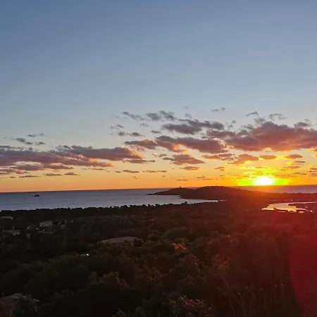 Pinarello Vue Panoramique Piscine Privee Chauffee, A 900m Zonza