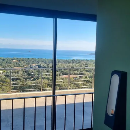 Villa Pinarello Vue Panoramique Piscine Privee Chauffee, A 900m