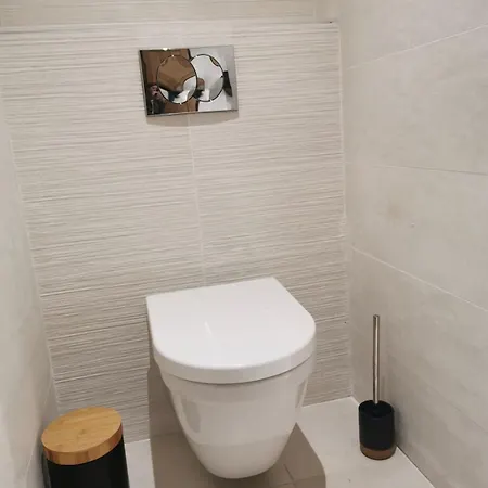 Pinarello Vue Panoramique Piscine Privee Chauffee, A 900m Villa