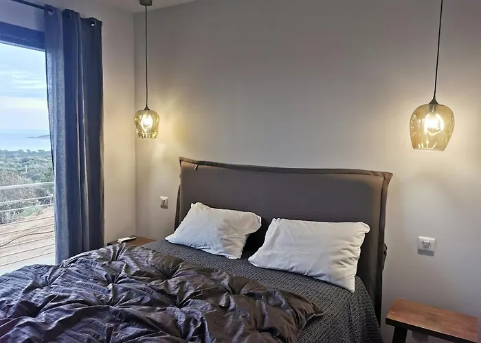 Villa Pinarello Vue Panoramique Piscine Privée Chauffée, à 900m *