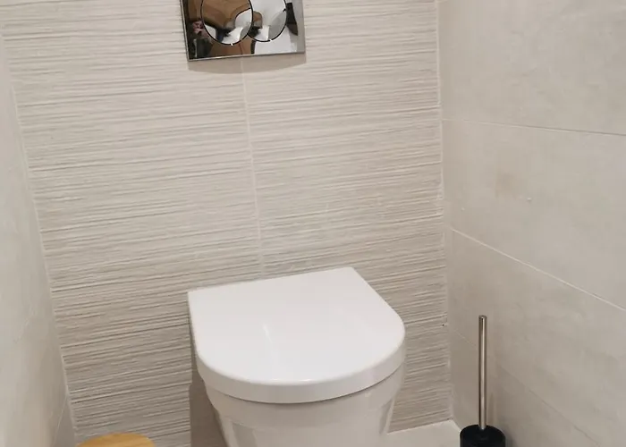 Pinarello Vue Panoramique Piscine Privée Chauffée, à 900m Villa