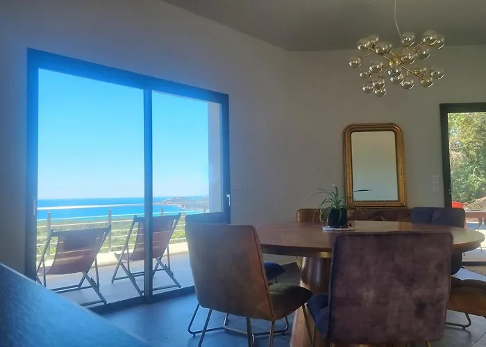 Pinarello Vue Panoramique Piscine Privée Chauffée, à 900m Villa Zonza